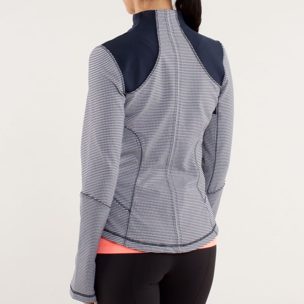 Lululemon Forme Jacket - Picture 2 of 12